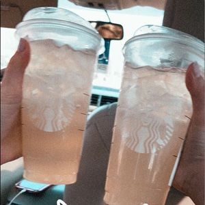 Meet your Posher, Ava